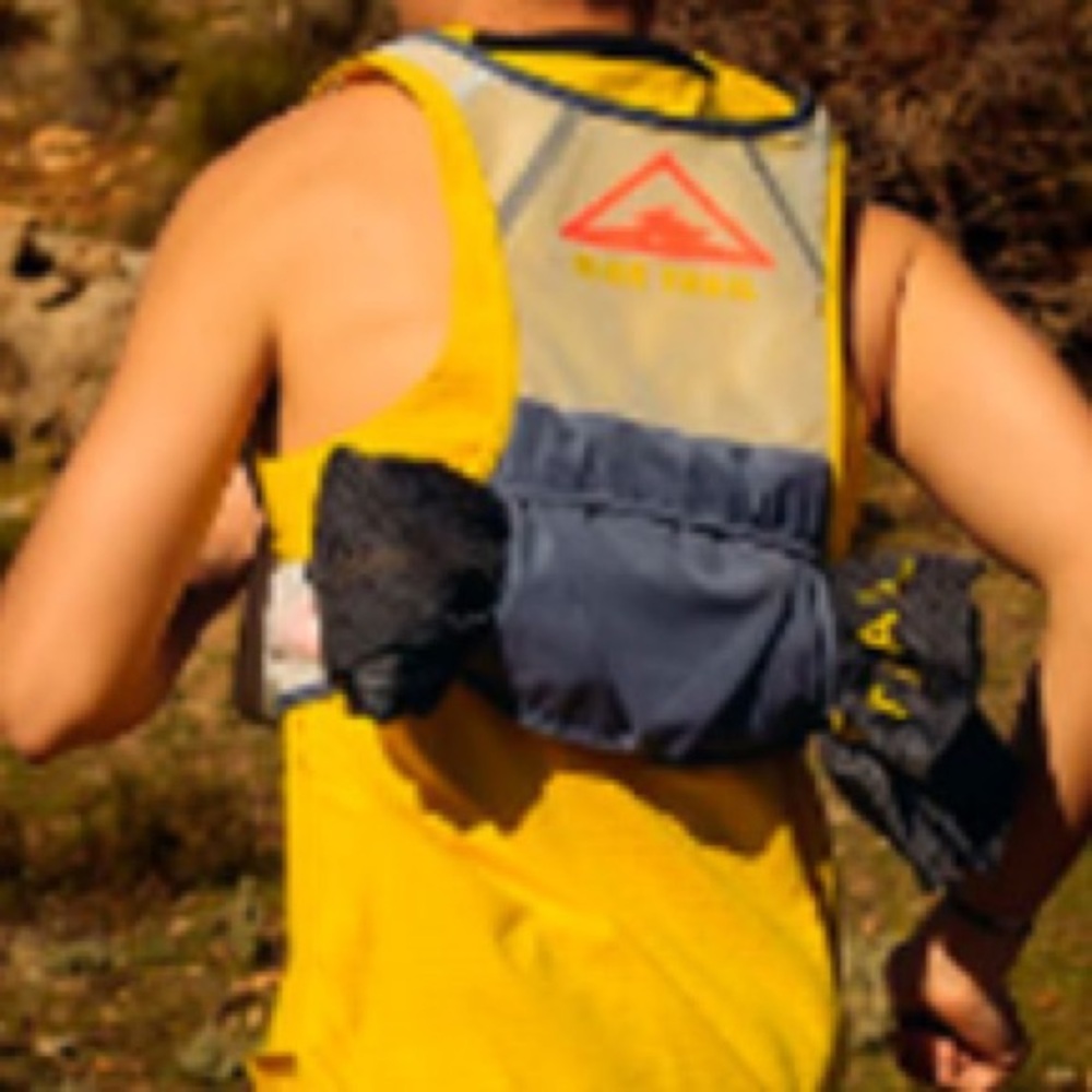 Nike running trail vest pack